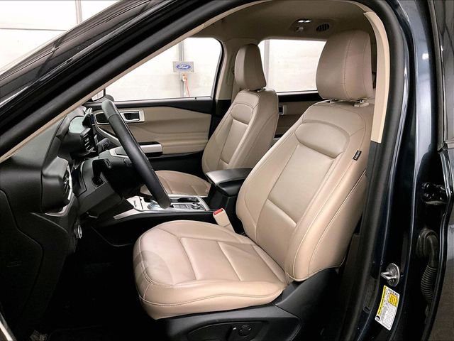 Certified 2023 Ford Explorer XLT w/ Equipment Group 202A AWD/4WD image 24