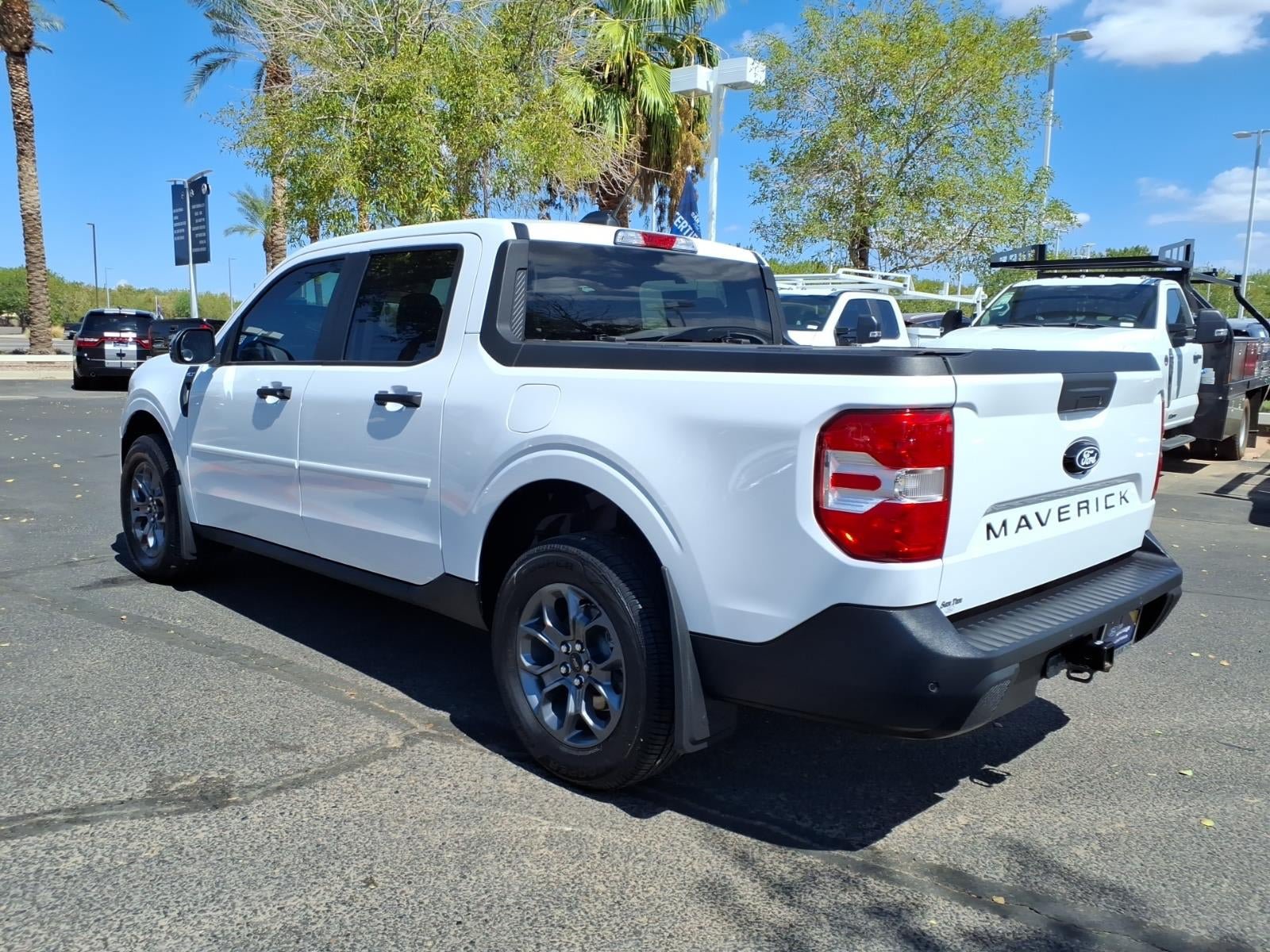 Certified 2025 Ford Maverick XLT w/ XLT Luxury Package AWD/4WD image 6