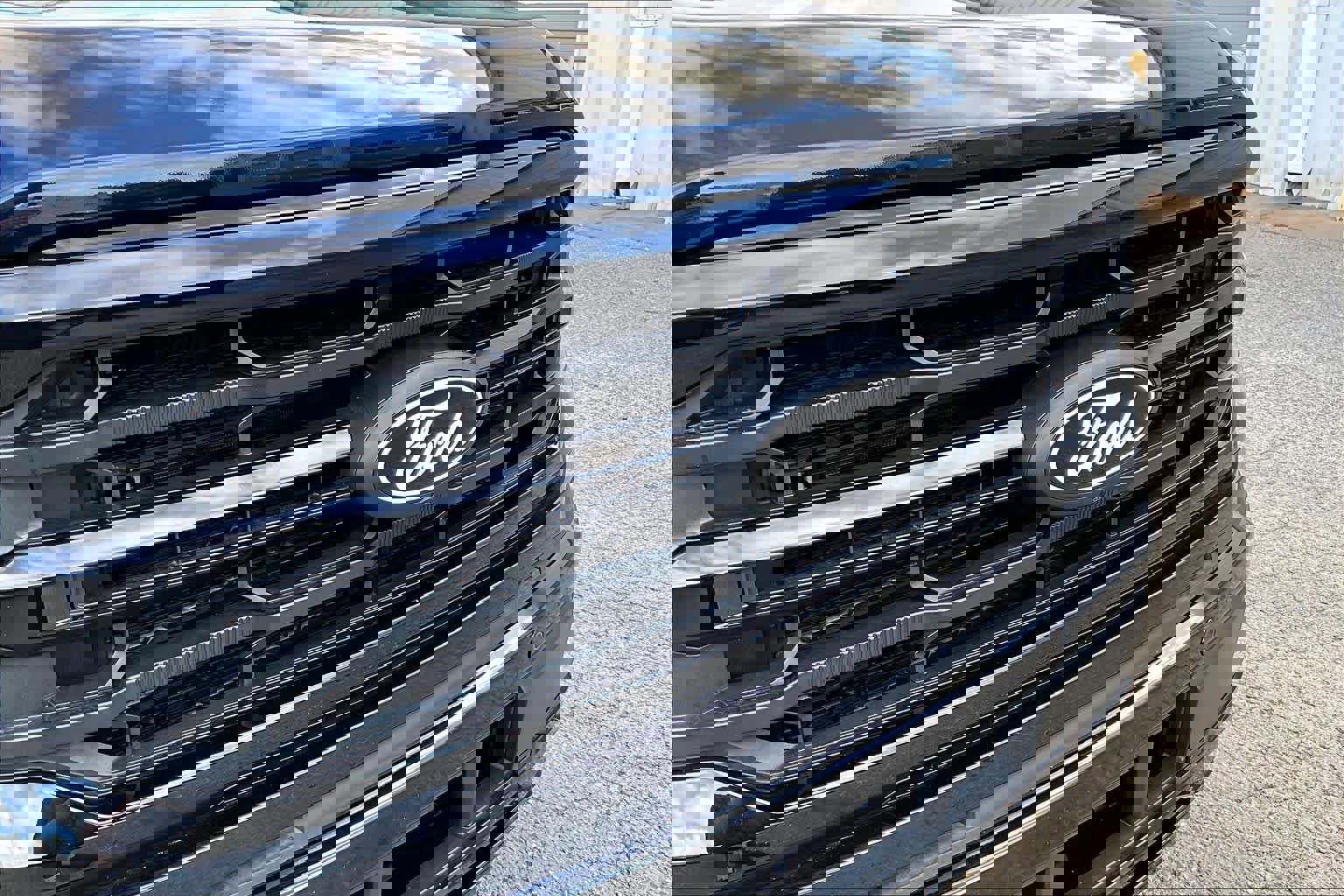 Certified 2025 Ford F150 XLT w/ Equipment Group 303A High image 32