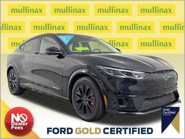 Certified 2025 Ford Mustang Mach-E Premium w/ Sport Appearance Package AWD/4WD image 1