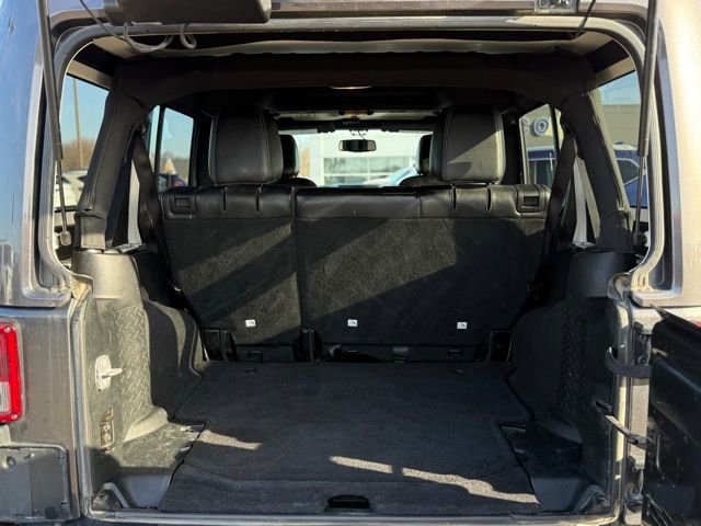 Used 2018 Jeep Wrangler Unlimited Sahara w/ Connectivity Group image 27