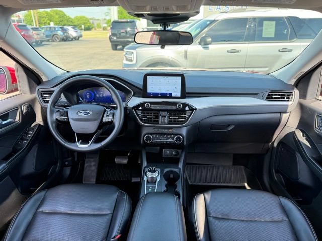 Certified 2022 Ford Escape SEL w/ Technology Package AWD/4WD video 2