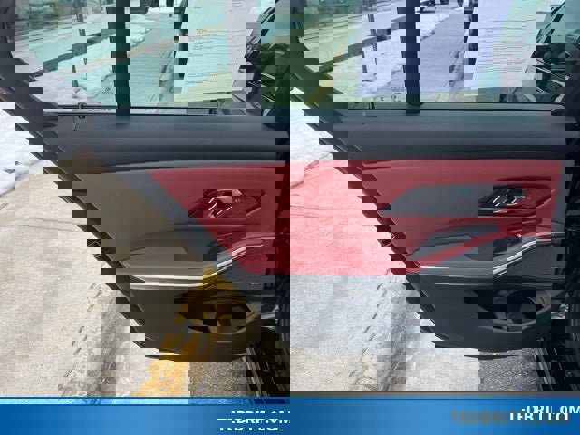 Used 2024 BMW 330i xDrive Sedan w/ M Sport Package image 18