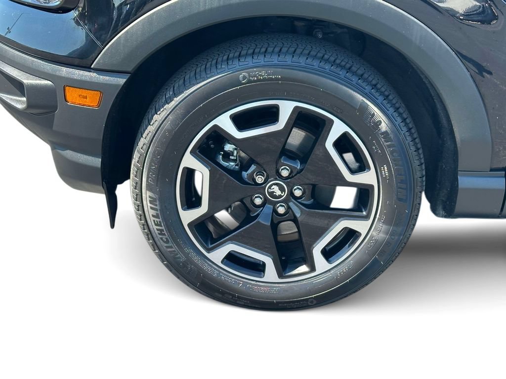 Certified 2021 Ford Bronco Sport Outer Banks w/ Outer Banks Package AWD/4WD image 8