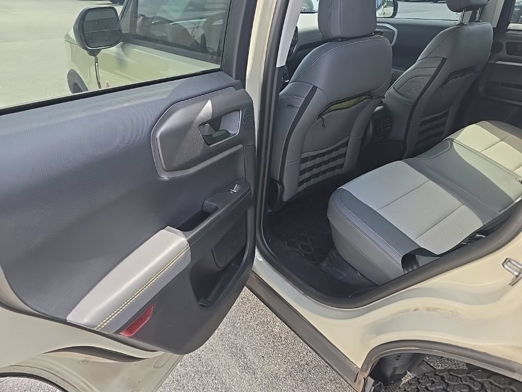 Certified 2025 Ford Bronco Sport Badlands w/ Sasquatch Badlands Package AWD/4WD image 9