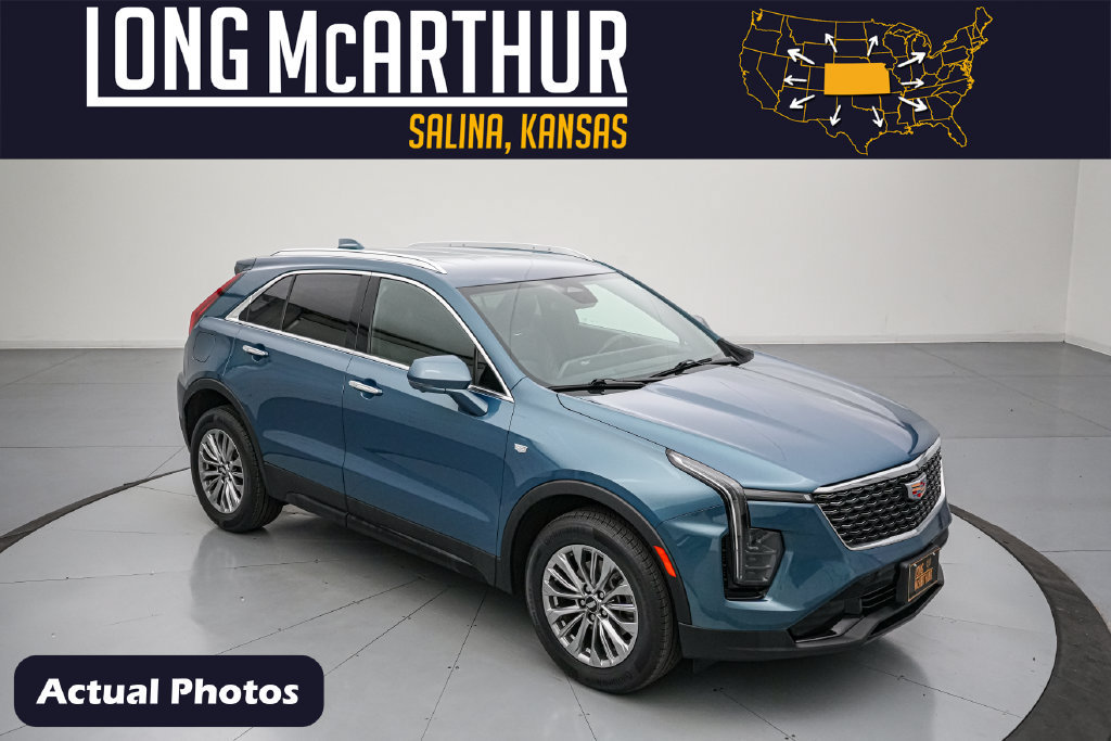 Used 2025 Cadillac XT4 Premium Luxury FWD image 1