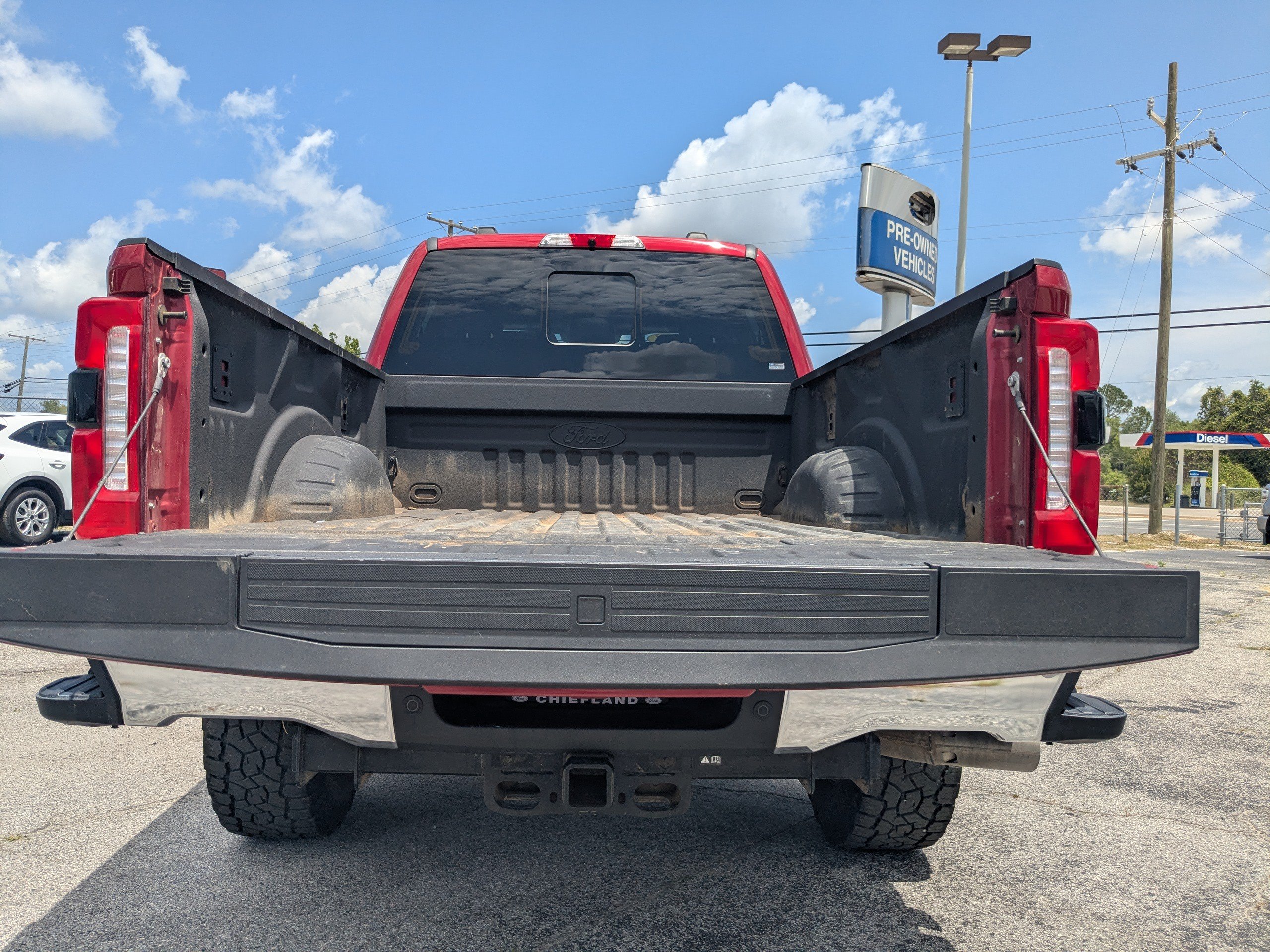 Certified 2024 Ford F250 Lariat w/ Lariat Ultimate Package AWD/4WD image 14