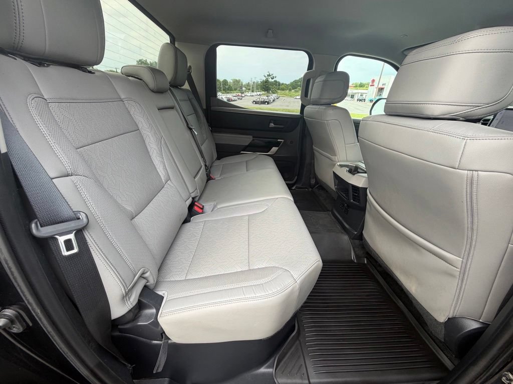 Used 2024 Toyota Tundra Limited AWD/4WD image 44