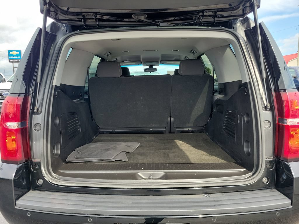 Used 2018 Chevrolet Tahoe LS w/ Max Trailering Package AWD/4WD image 10