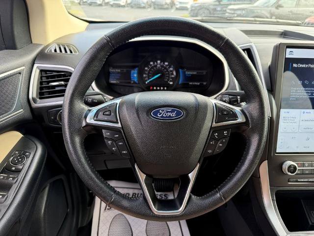 Certified 2021 Ford Edge SEL AWD/4WD image 32