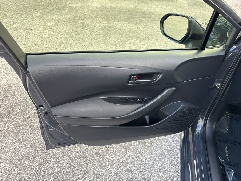 Used 2023 Toyota Corolla LE image 12