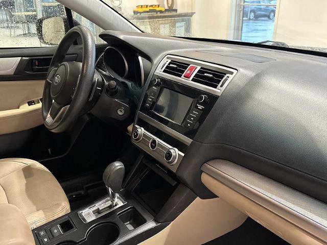 Used 2018 Subaru Outback 2.5i AWD/4WD image 27