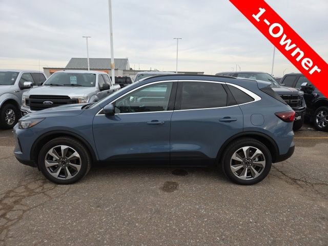 Certified 2025 Ford Escape Platinum image 5