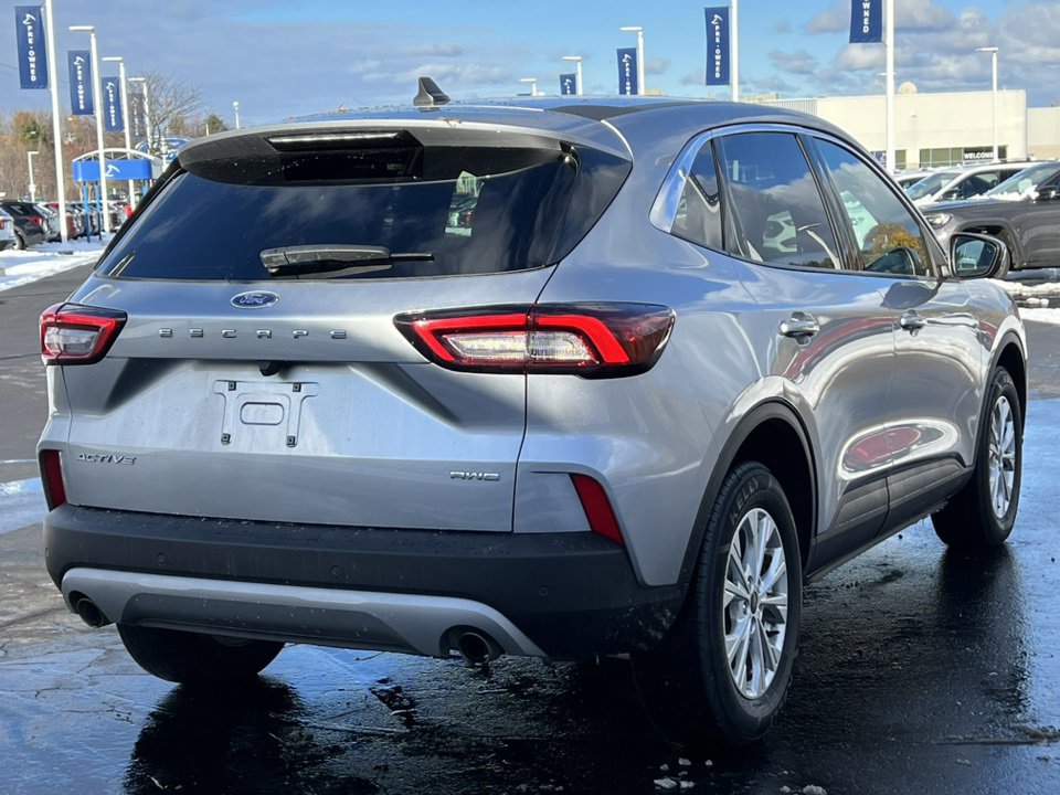 Certified 2023 Ford Escape Active w/ Tech Pack #2 image 2