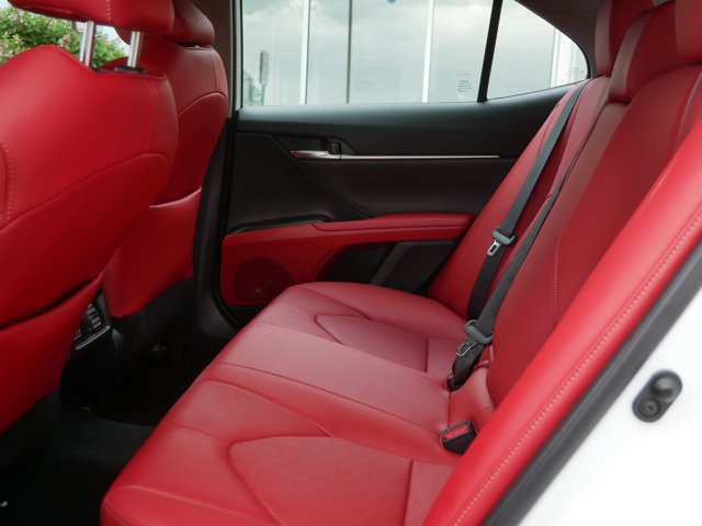 Used 2022 Toyota Camry XSE w/ Blackout Package (TMS) FWD image 18
