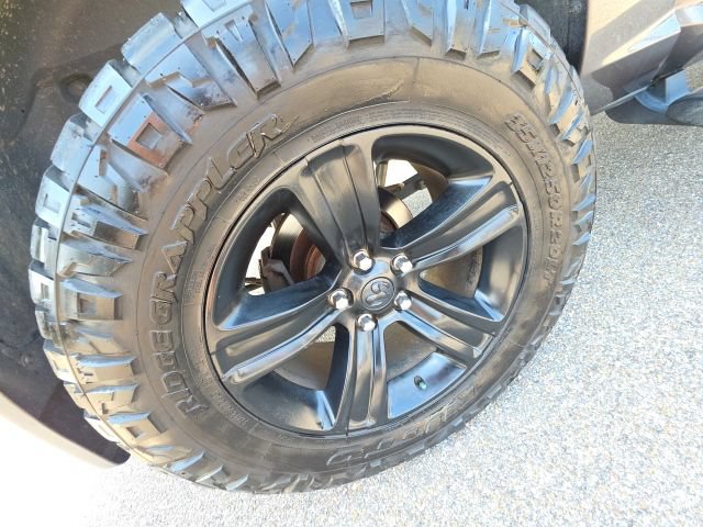 Used 2018 RAM 1500 Sport w/ Sport Premium Group AWD/4WD image 13