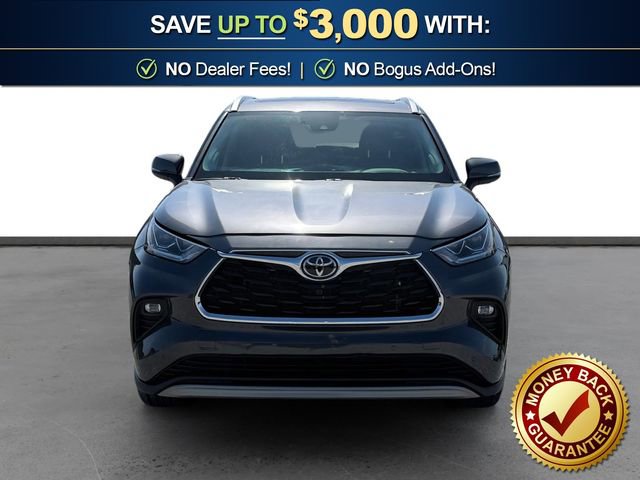 Used 2024 Toyota Highlander Platinum FWD image 11