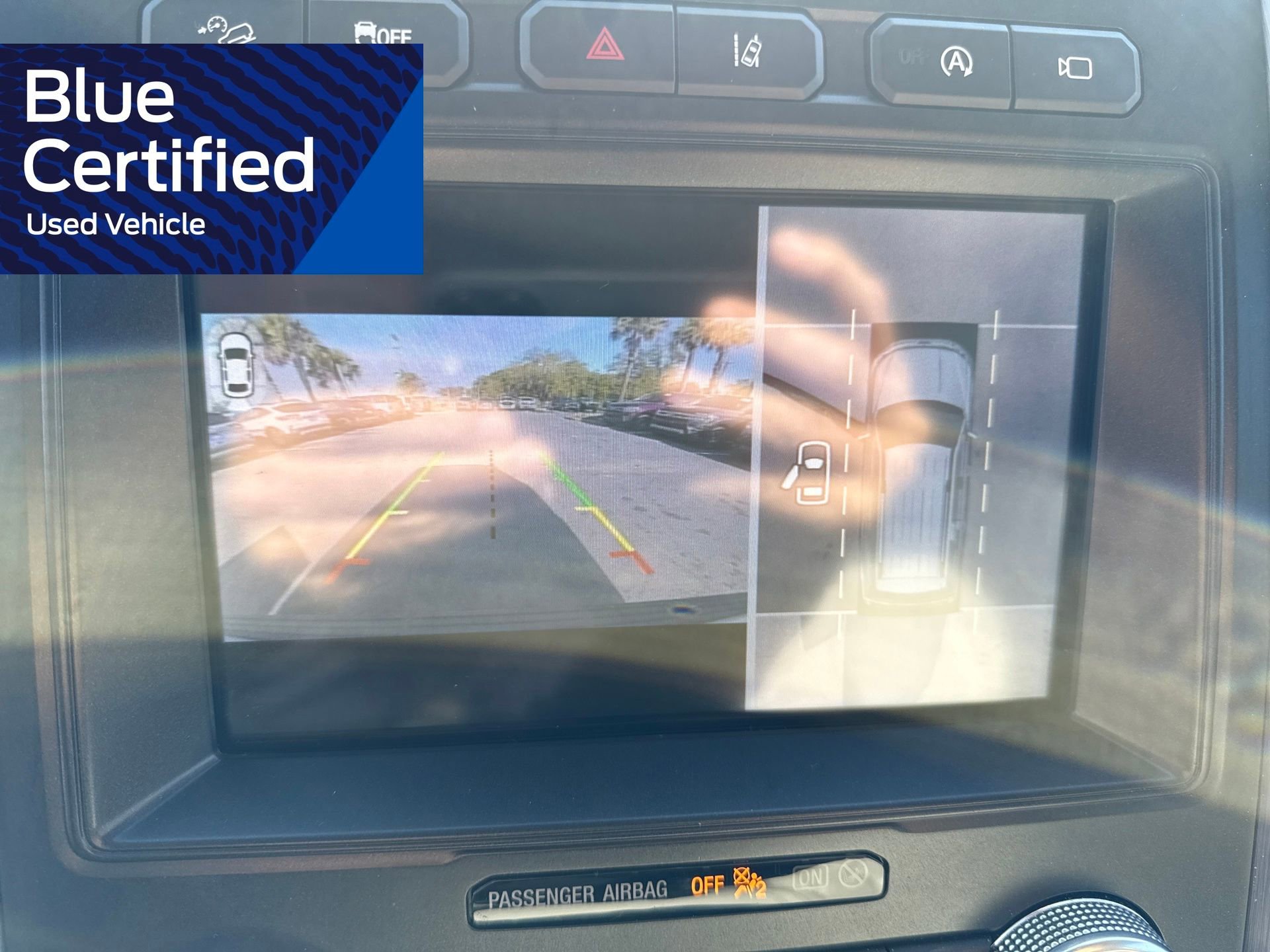 Certified 2020 Ford Expedition Platinum image 24