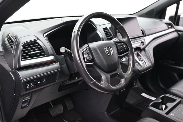 Used 2025 Honda Odyssey Sport-L image 15