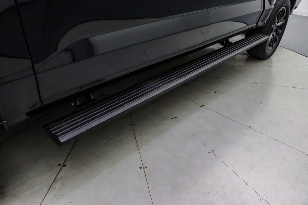 Certified 2025 Ford F150 Platinum w/ Equipment Group 702A High image 13