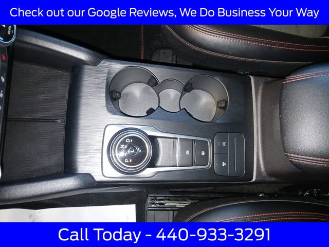 Certified 2022 Ford Escape SEL w/ SEL Stealth AWD Package image 28