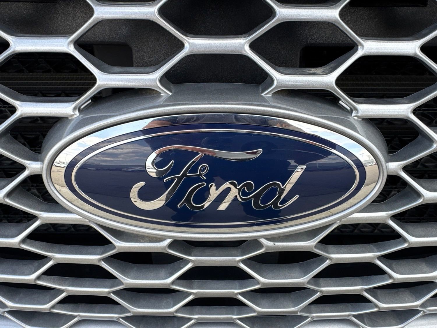 Certified 2024 Ford Edge SEL w/ Convenience Package AWD/4WD image 14