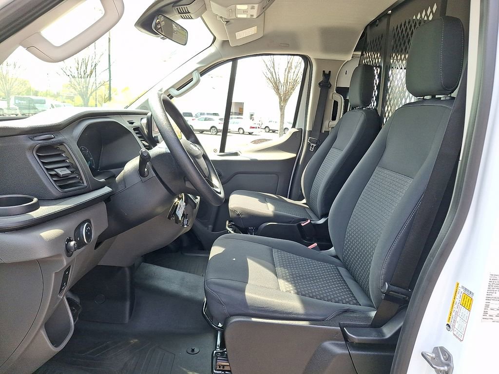 Certified 2024 Ford Transit 250 Low Roof w/ Exterior Upgrade Package RWD image 16