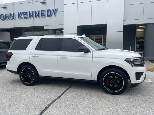 Certified 2022 Ford Expedition Limited image 19