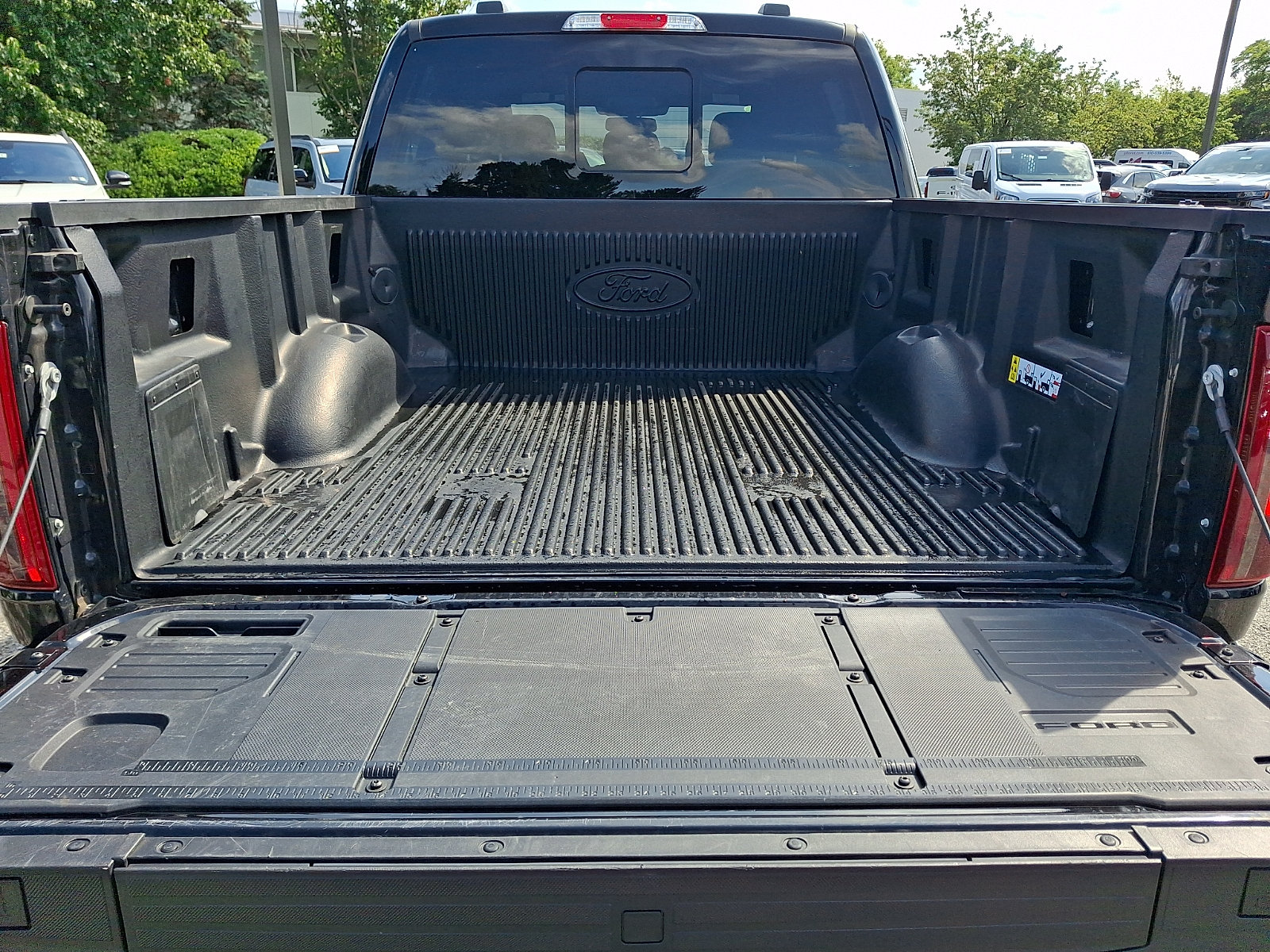 Certified 2024 Ford F150 XLT w/ Equipment Group 302A MID AWD/4WD image 33