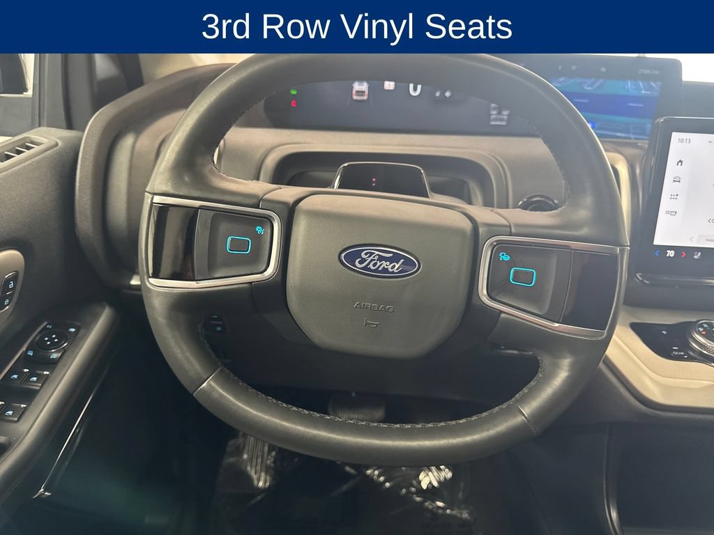 Certified 2025 Ford Expedition Active AWD/4WD image 16