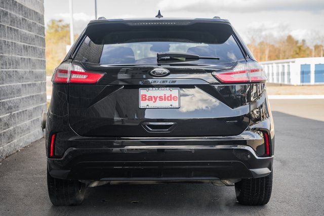 Certified 2022 Ford Edge SE w/ Black Appearance Package image 5