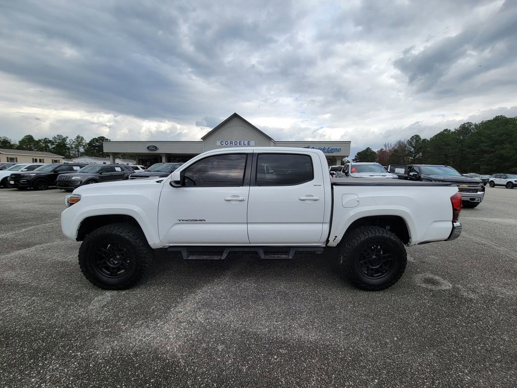 Used 2021 Toyota Tacoma SR5 image 2