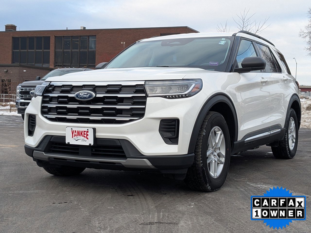 Certified 2025 Ford Explorer Active image 1