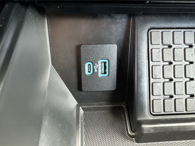 Certified 2024 Ford F150 Lariat w/ Equipment Group 502A High image 30