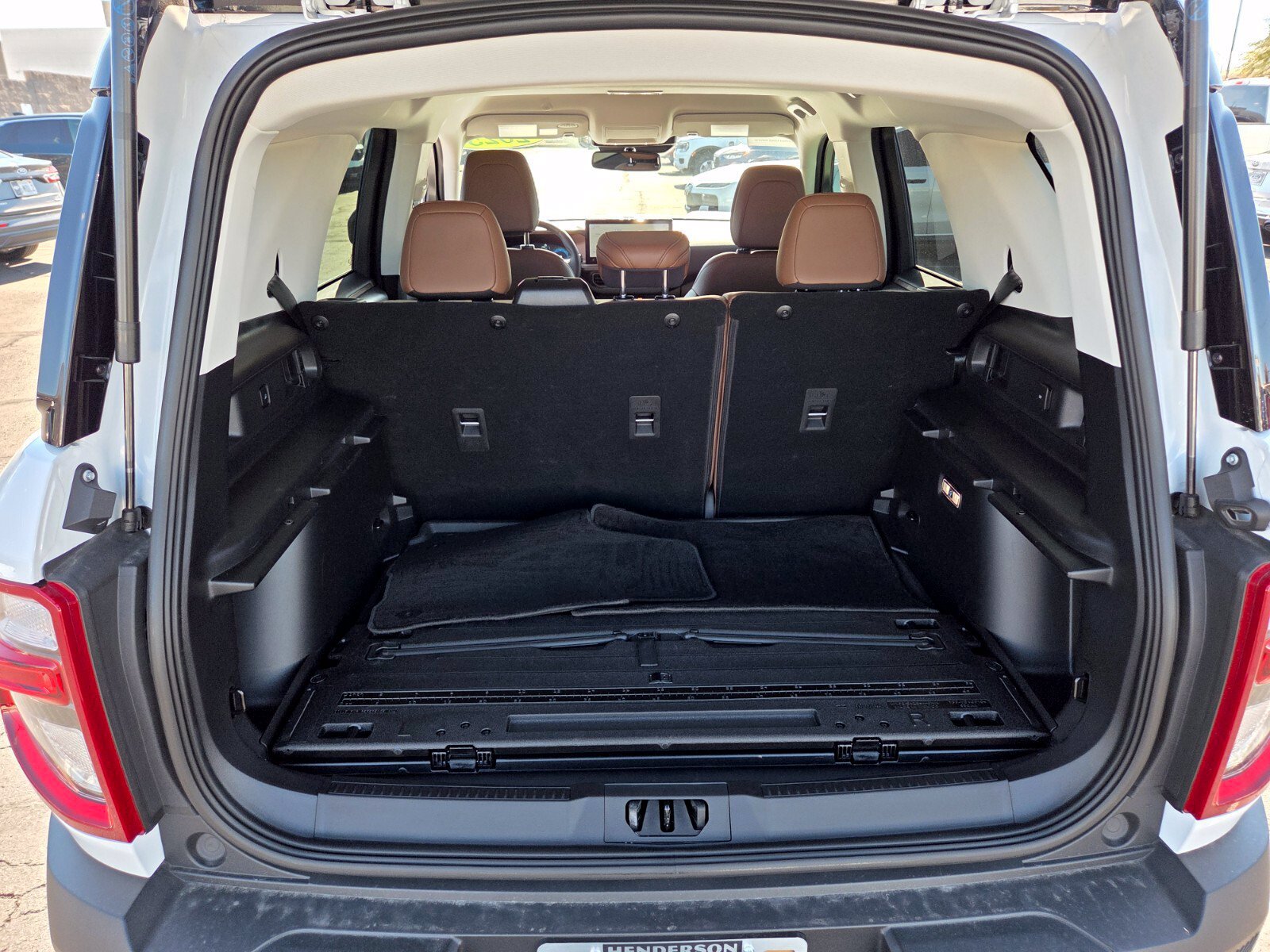 Certified 2025 Ford Bronco Sport Outer Banks w/ Outer Banks Tech Package+ AWD/4WD image 13