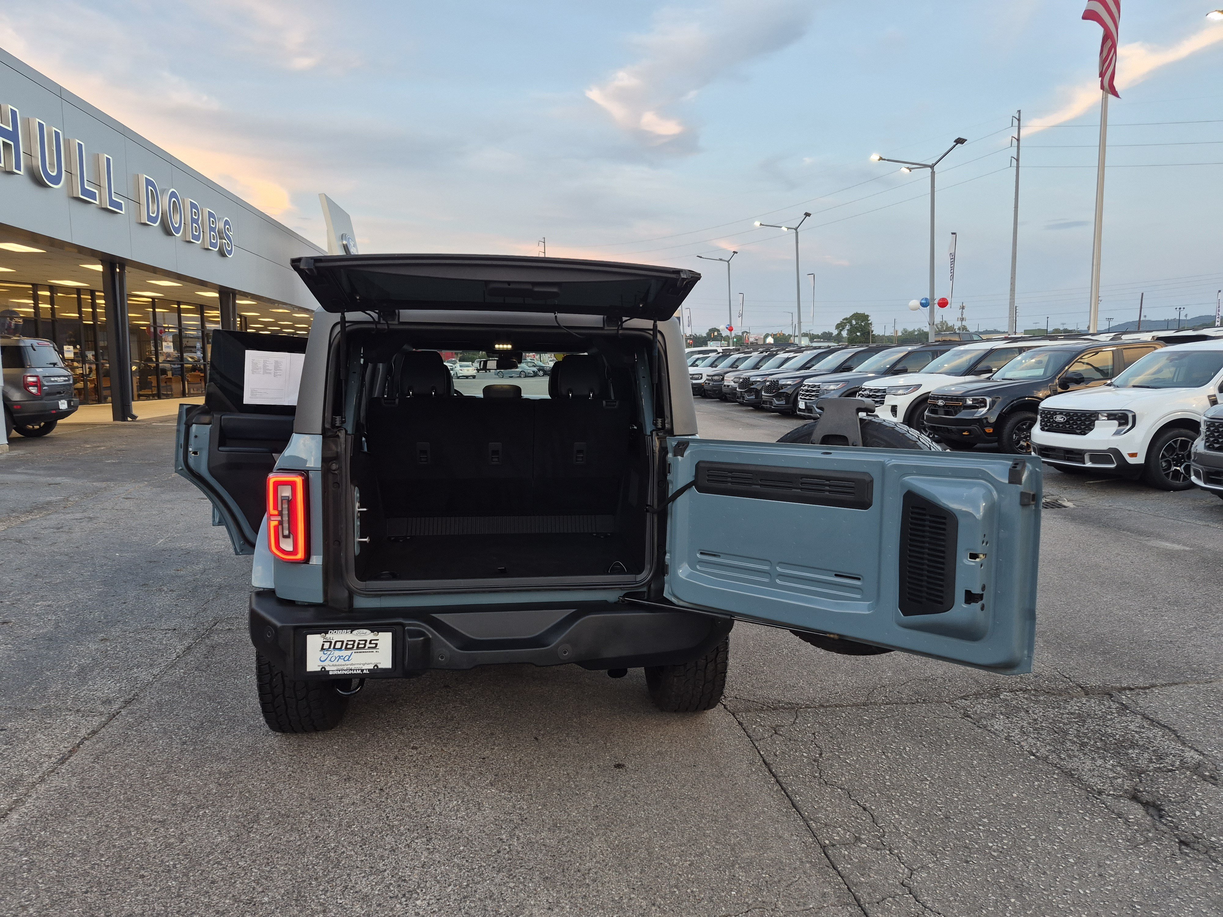 Certified 2023 Ford Bronco Outer Banks AWD/4WD image 16