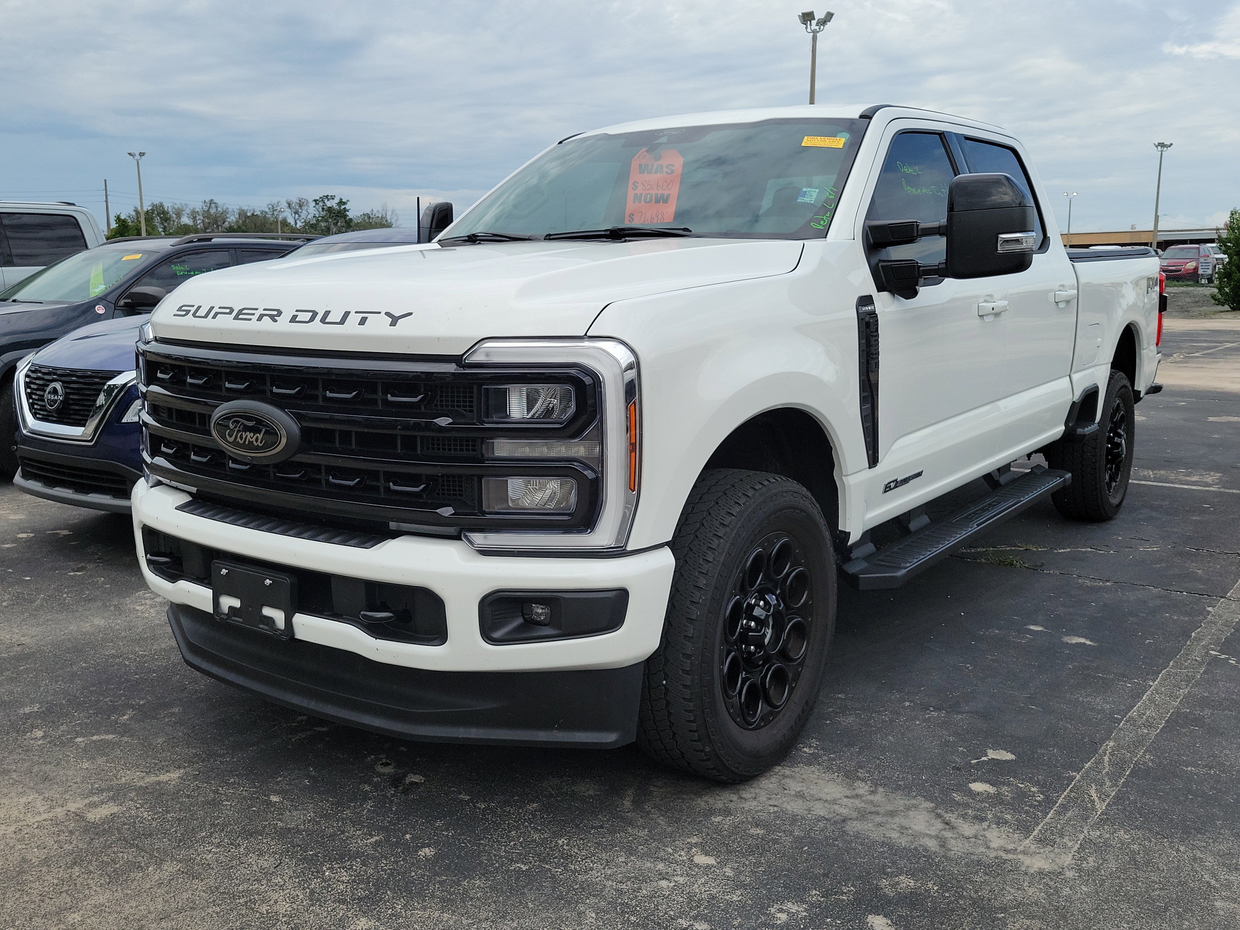 Certified 2024 Ford F250 Lariat w/ Black Appearance Package AWD/4WD image 3