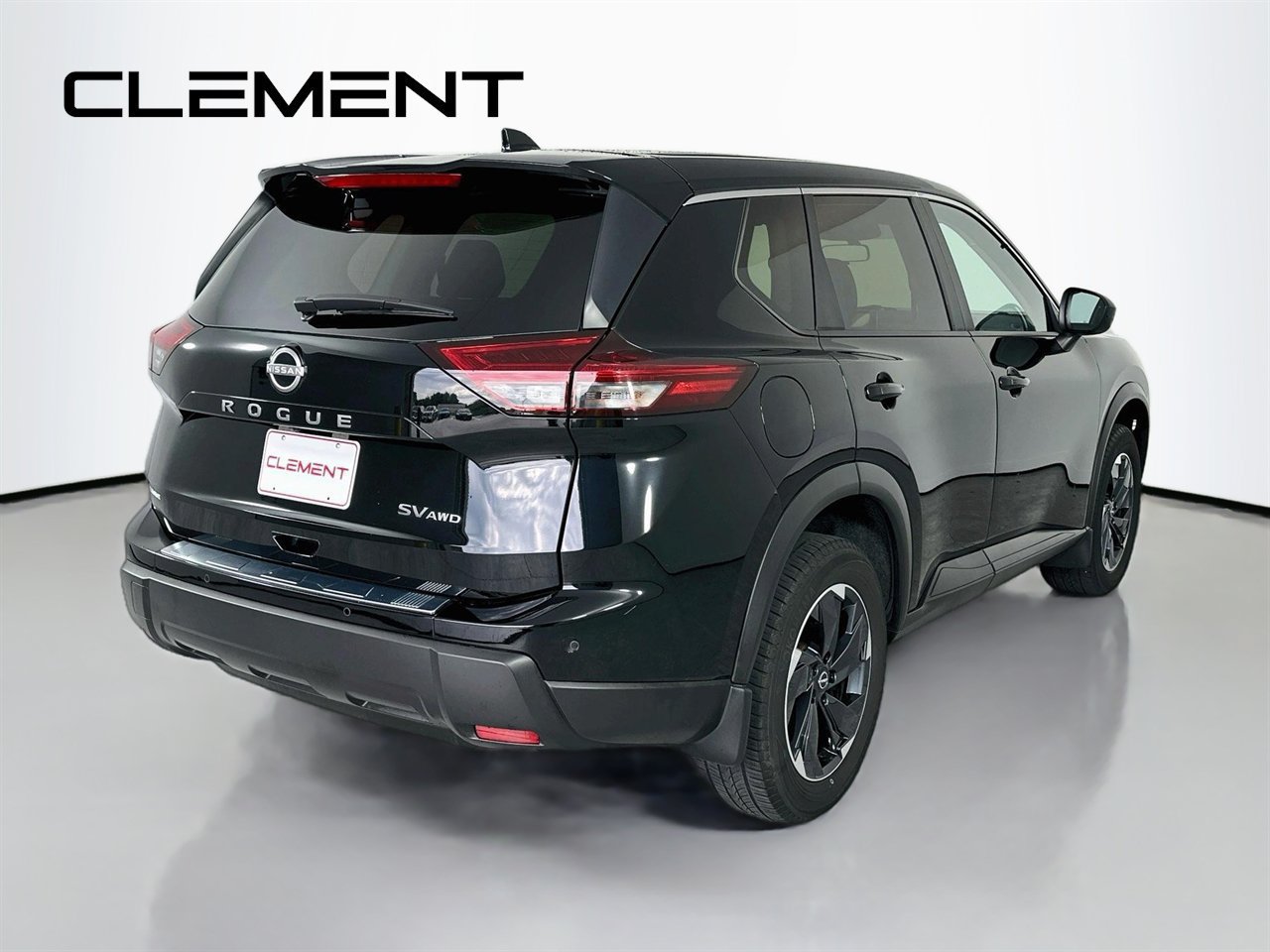 Used 2024 Nissan Rogue SV AWD/4WD image 7