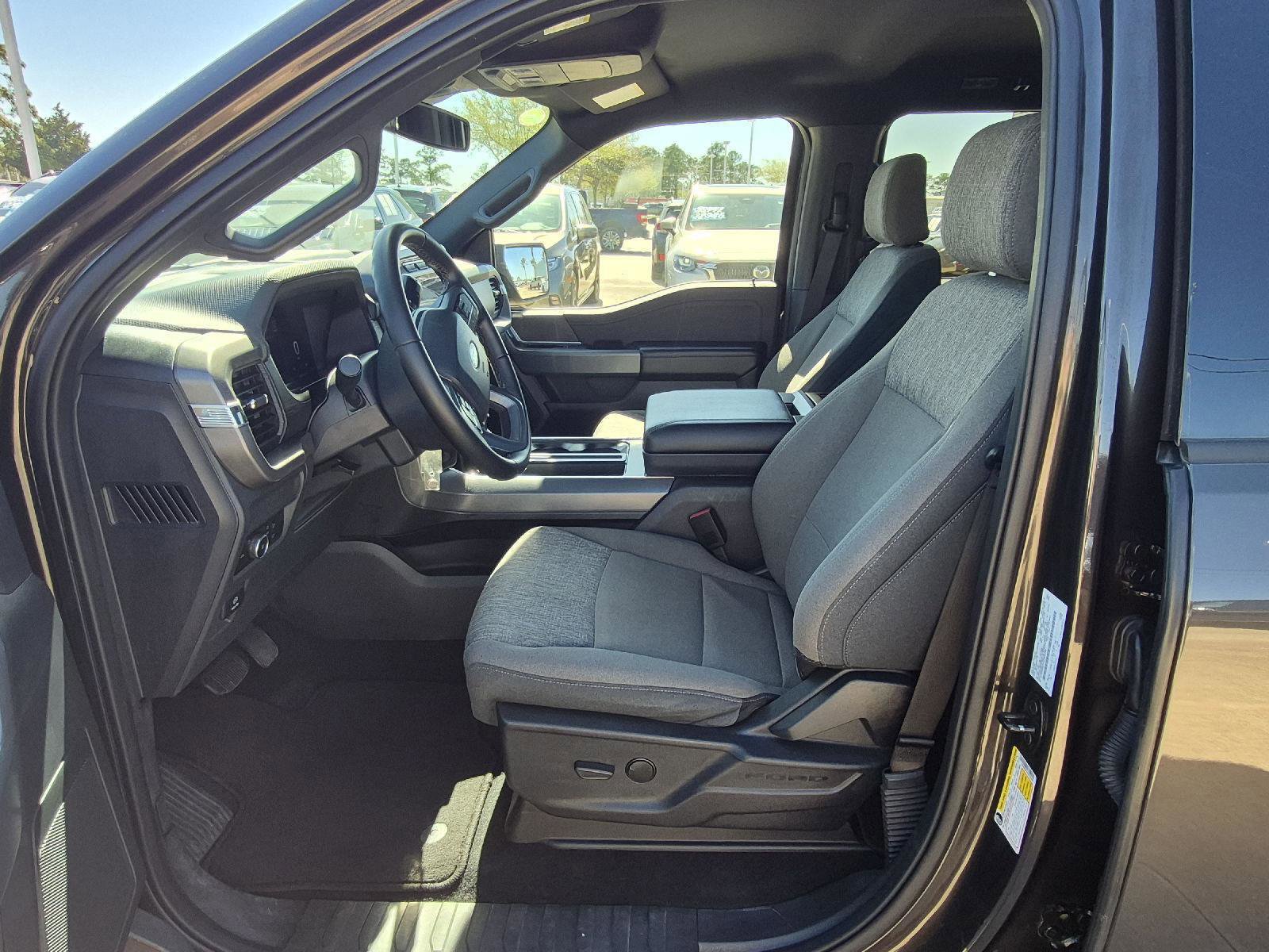 Certified 2024 Ford F150 XLT w/ Mobile Office Package image 10