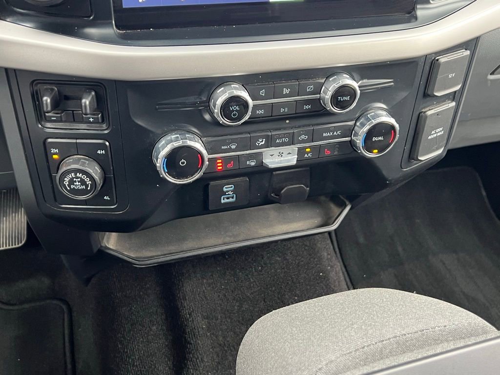 Certified 2022 Ford F150 XLT w/ Equipment Group 302A High image 61