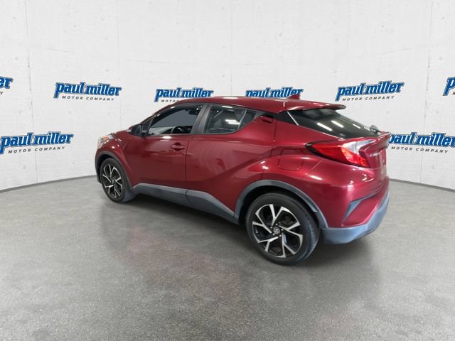 Used 2018 Toyota C-HR XLE FWD image 8