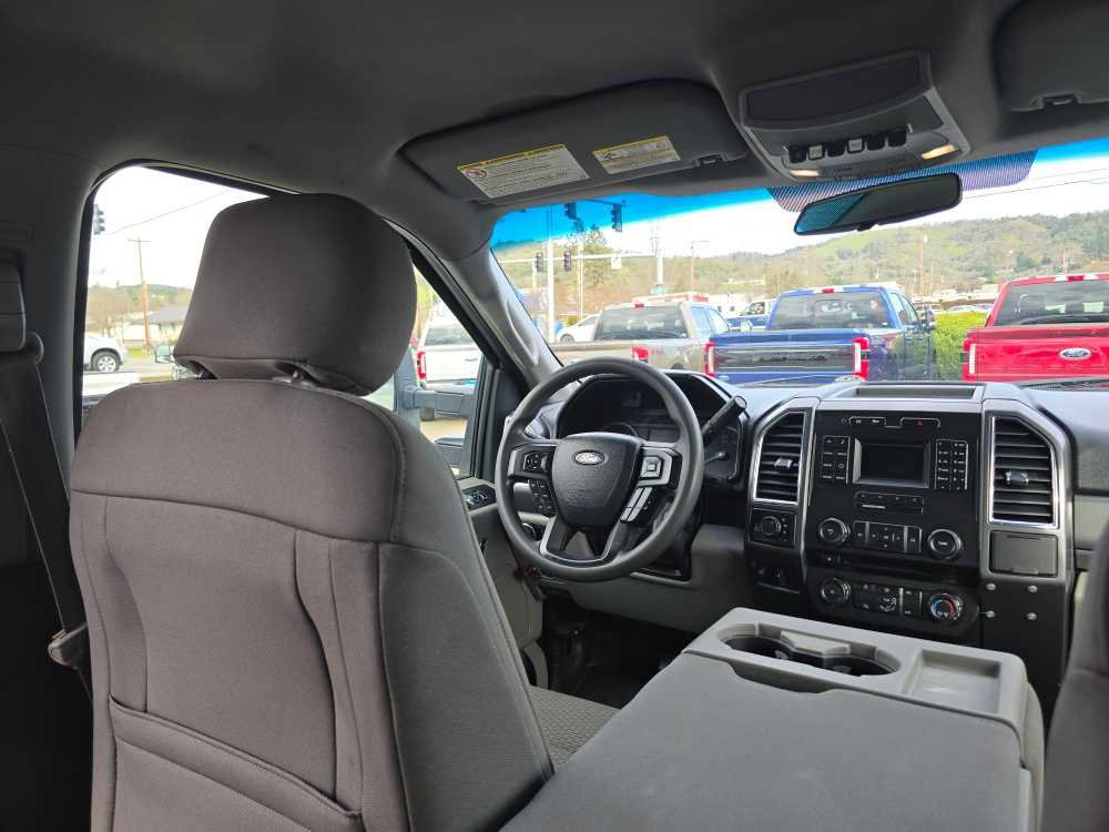 Certified 2017 Ford F350 XLT w/ XLT Value Package image 11