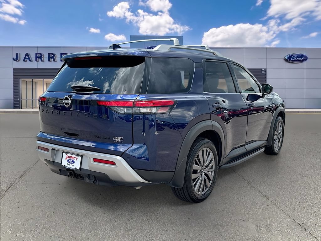 Used 2023 Nissan Pathfinder SL w/ SL Premium Package AWD/4WD image 7