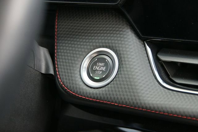 Used 2025 Chevrolet Equinox RS w/ Safety and Technology Package image 22