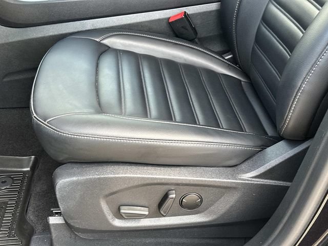 Certified 2024 Ford Edge SEL w/ Convenience Package AWD/4WD image 17