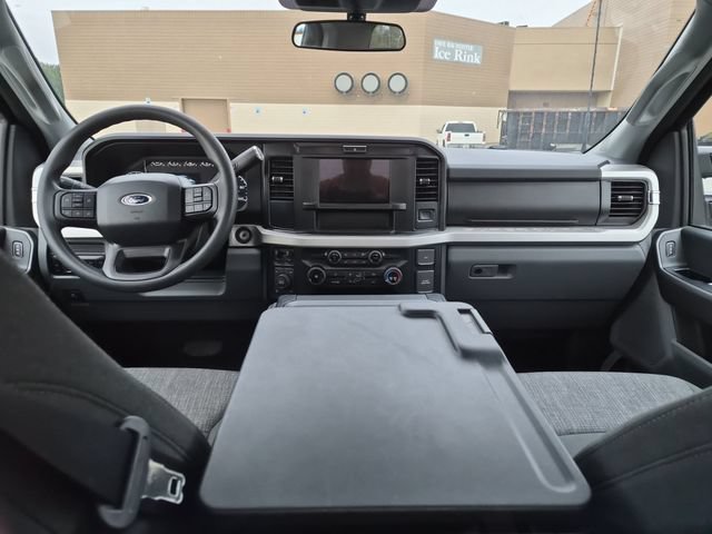 Certified 2025 Ford F250 XLT w/ 360-Degree Camera Package AWD/4WD image 21