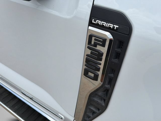 Certified 2025 Ford F350 Lariat AWD/4WD image 10