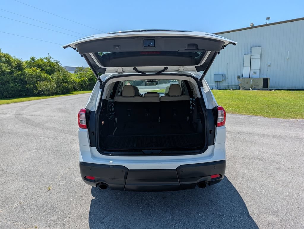 Used 2019 Subaru Ascent Limited AWD/4WD image 29