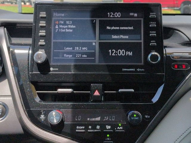 Used 2022 Toyota Camry XSE FWD image 16