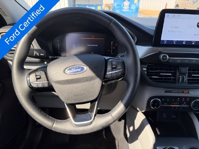 Certified 2023 Ford Escape Active AWD/4WD image 15